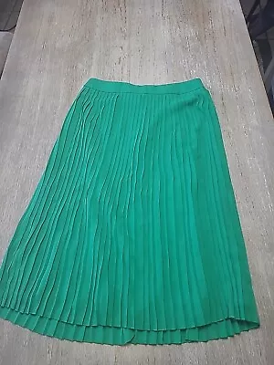 J. Crew Size 10 Green Pleated Skirt • $25