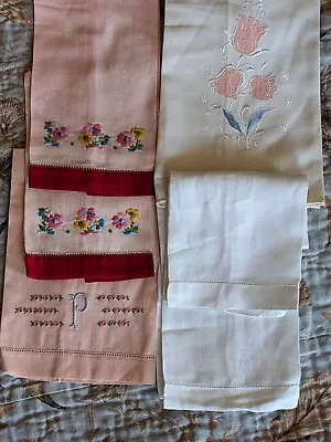 VTG Guest Hand Towels Handkerchief Embroidered  By Hand Mix Of 6 Pieces  • $10