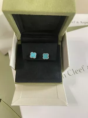 Van Cleef Sweet Alhambra Earstuds 18K White Gold Turquoise  VCARA44500 100% Aut • $5950