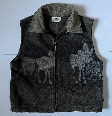 VTG - BLACK MOUNTAIN - Women's Vintage Moose  Fleece Vest- Size Medium • $19.99