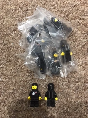 £38 • Buy LEGO Spaceman - Classic Black Mini Figure - Genuine, Rare, Collectible
