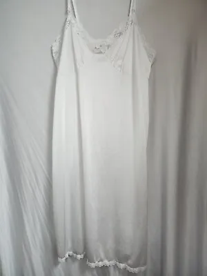 Vintage Underscore White Color Nylon Slip Petticoat Size 424446 • $21