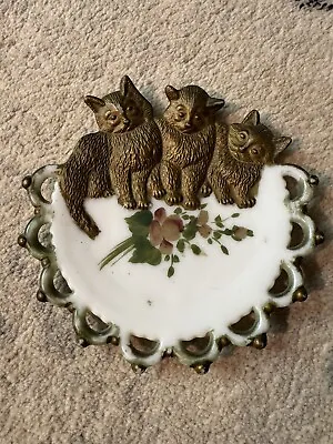 Vintage Westmoreland Three Cat Milk Glass Plate Dish 7.5” X 8” With Paint • $18