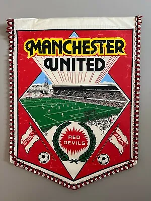 Manchester United Vintage Large Pennant (c.1970's/80's) • £12.99