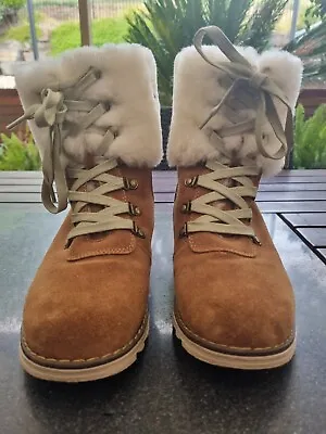 $75 • Buy Ladies UGG Boots Lace Up With Lambs Wool Collor And Rubber Sole Size 7. 