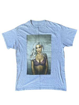 $55 • Buy Kylie Jenner T-Shirt Adult Size L Short Sleeve Crew Neck Kardashians