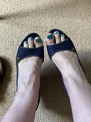 £18 • Buy Guess Denim Wedge Sandals Size UK 5