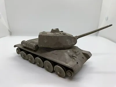 Model Of The Soviet T-34 Tank. Fully Metal. Scale 1:24 • $149.99