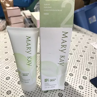 Mary Kay Botanical Effects Hydrate Formula 2 Normal / Sensitive Skin Moisturizer • $17.99