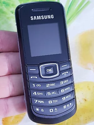 Samsung GT-E1080 (Unlocked) Mobile Phone Immaculate Condition With Charger • £24.99