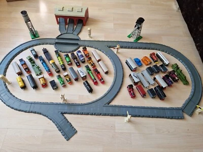 £99.99 • Buy Thomas And Friends Tank Engine ERTL Train Track Playset And 45 Trains Toy Bundle