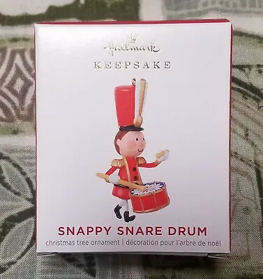 NEW Hallmark SNAPPY SNARE DRUM 2021 Marching Band Drummer Miniature Ornament NIB • $8.89