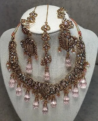 Gold Plated Rhinestone Crystal &Pearl Choker Set; Traditional Indian Wedding Set • $40