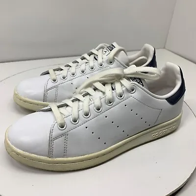 Men’s Adidas Stan Smith White Leather Sneakers Navy Trim  Size 7 US • $24.99