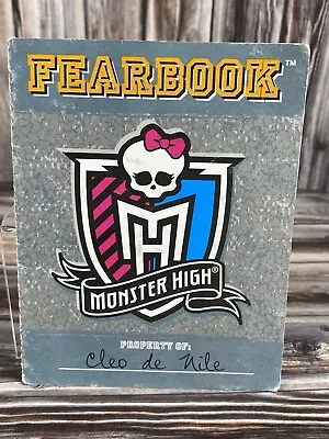 Monster High Picture Day Cleo De Nile - Fearbook Booklet • $9.49