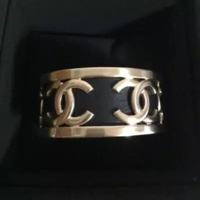 Chanel Coco Handle Leather Bangle Woman • $1350.22