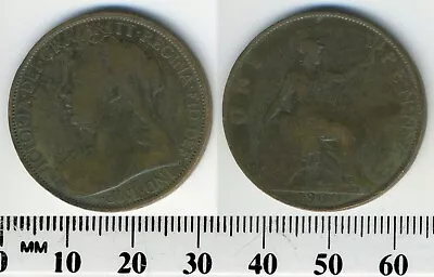 GREAT BRITAIN 1900 - 1 Penny Bronze Coin - Queen Victoria - #8 • $1.50