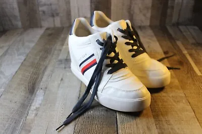 TOMMY HILFIGER Sneakers Shoes Womens 10M TWDELESE WEDGE White Athletic Logo EUC • $15.88