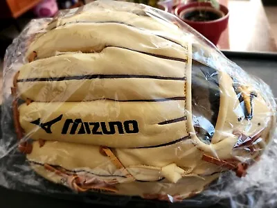 Mizuno Pro Select Series Fernando Tatis Jr. Baseball Glove Right Hand Throw 12  • $149.99