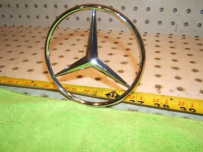 Mercedes W124 92-95 400E E420 Sedan Plastic Chrome GENUINE  1 Star2017580058 • $21.99