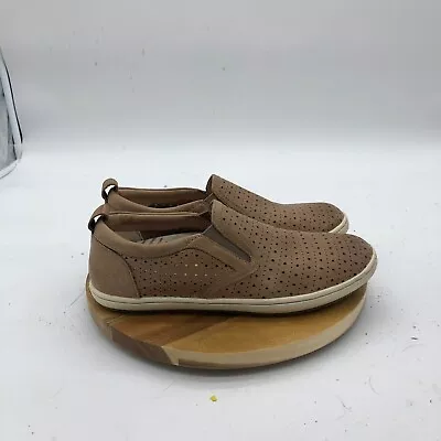 Taos Court Shoes Womens 7 Brown Leather Canvas Slip On Sneaker Flat Casual • $29.99