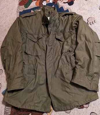 Vintage M65 Field Jacket Adult M Long Green USGI Cold Weather Zip Pocket Hooded • $74.88