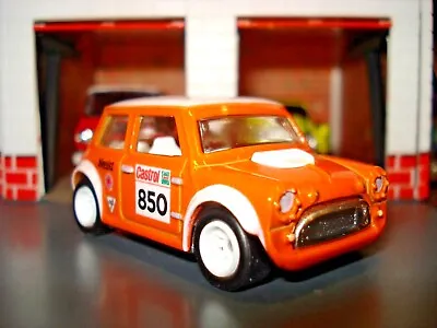 Morris Mini Cooper 1/64 Limite Edition Mb Castrol Oil Graphics And Real Riders • $19.55