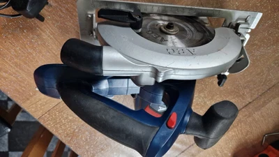 £49.99 • Buy AEG BKS 18  18v Circular Saw With Charger Only Fully Working