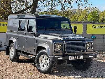 2013 / 63 Landrover Defender 110 XS TD D/C Utility 5 Seats *** NO VAT *** • £15600