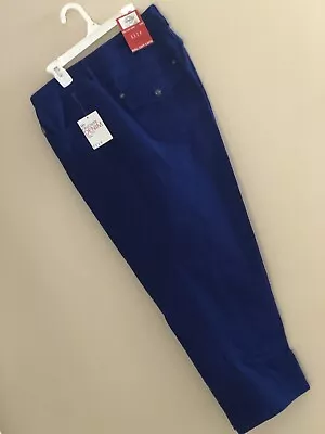 ELLE Paris New York Tokyo Capri Jeans Women's Plus 20W Blue High Rise 2-Button • $15.95