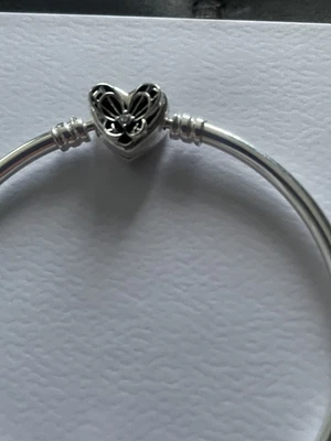 $16.47 • Buy Pandora Silver Heart And Butterfly Bangle 18cm