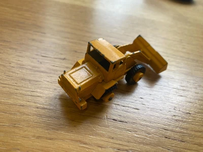 £2.40 • Buy Matchbox Series No.69 Tractor Shovel