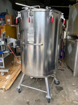 200 Gallon Agitated Stainless Steel Tank By Bulling Metal Works W/controls • $3450