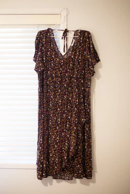 $24.99 • Buy Isobelle Size 20 Floral Cotton Midi Dress
