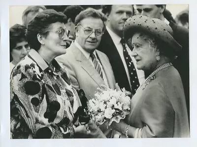 Queen Elizabeth The Queen Mother Enniskillen 1988 Press Photo  • £5
