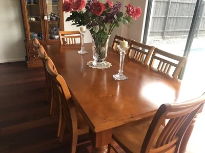 $799 • Buy Dinning Table Set