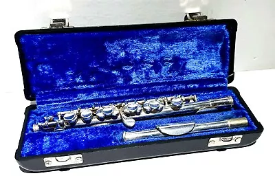 Vintage Gemeinhardt C Piccolo Silver Plated With Hard Case! • $179.99