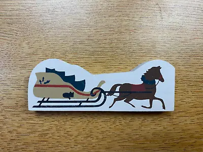 Cat’s Meow Horse Drawn Sleigh With Tree • $10
