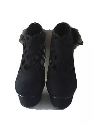 Kandee Ladies Black High Heel Shoe-boots BINB Size 39 • £40