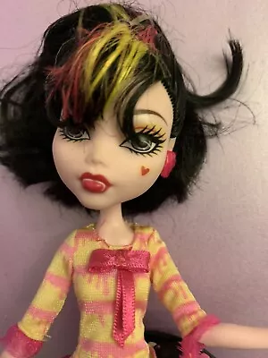 Monster High Doll Catrine DeMew  Draculaura Art Class • $24.85