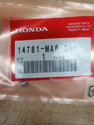 (1) Ea Oem Honda Valve Cotter 5mm Stem Type Trx90 Crf70 14781-ma6-000 • $3.15