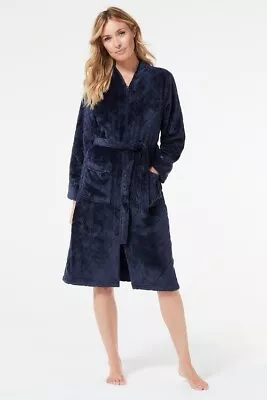 Bon Marche Navy Diamond Carved  Belted Fleece Dressing Gown Size 20/22 BNWT • £14.95