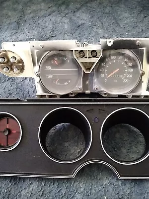 Ford Xc Dash Cluster And Facia  • $50