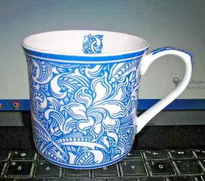 Inspired Wallpaper Fine Bone China Mug Victoria & Albert Museum London (Blue) • £6.90