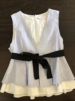 ZARA Trafaluc Sleeveless V Neck Peplum Back Zipper Top Size Small • $19.45