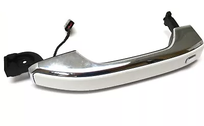 84807769 OEM Rear Door Handle Summit White Chrome 2021-2023 Tahoe Suburban Yukon • $49.24