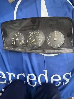 Mercedes-Benz W123 240D Dash Speedometer Instrument Cluster Gauges 87 001 050 • $175