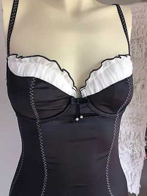 Crystelle B & W Stretch Satin Bustier Corset Size 10c Wheels & Dollbaby Style • $45