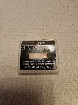 Mary Kay Mineral Eye Color - Spun Silk/Soierie .05oz • $21