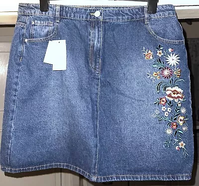 UK Size 18 Blue Denim Skirt With Embroidered Flowers Brand New With Tags • £4.99